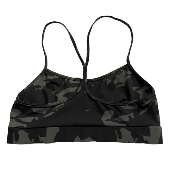 Monrow Green Camouflage Sport Bra Size XS - Picture 7 of 8